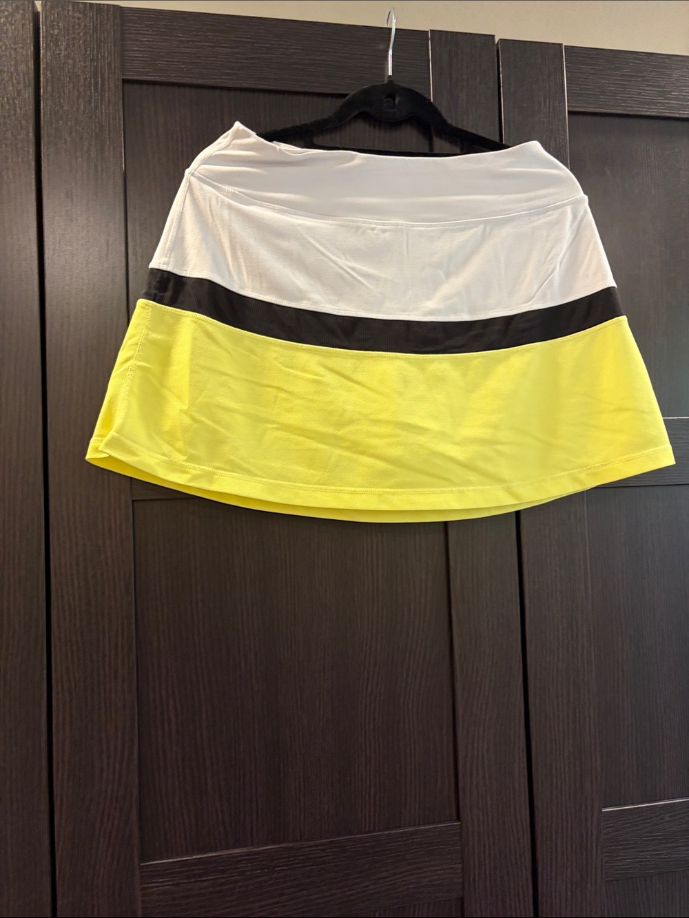 Talbots White, Black & Yellow Colorblock Skort